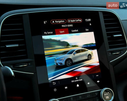 Белый Самсунг SM6, объемом двигателя 1.8 л и пробегом 30 тыс. км за 28200 $, фото 32 на Automoto.ua