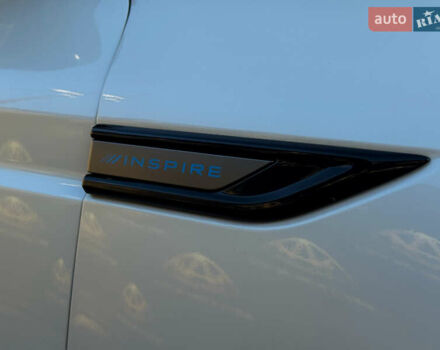 Белый Самсунг SM6, объемом двигателя 1.8 л и пробегом 30 тыс. км за 28200 $, фото 7 на Automoto.ua