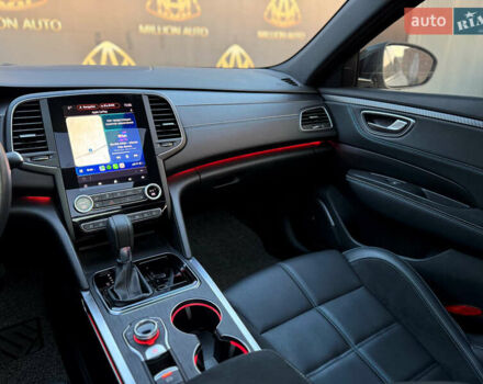 Белый Самсунг SM6, объемом двигателя 1.8 л и пробегом 30 тыс. км за 28200 $, фото 24 на Automoto.ua