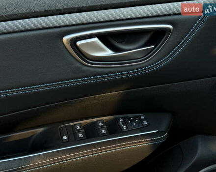 Белый Самсунг SM6, объемом двигателя 1.8 л и пробегом 30 тыс. км за 28200 $, фото 17 на Automoto.ua