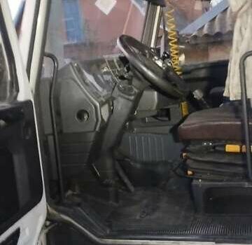 Белый Сканиа 113М, объемом двигателя 11.5 л и пробегом 700 тыс. км за 6500 $, фото 3 на Automoto.ua