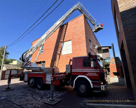 Сканиа 113М, объемом двигателя 11 л и пробегом 105 тыс. км за 50000 $, фото 11 на Automoto.ua