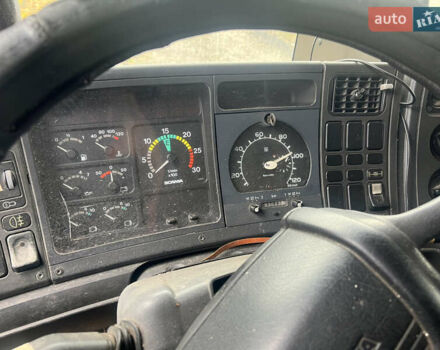 Белый Сканиа П, объемом двигателя 9 л и пробегом 555 тыс. км за 11500 $, фото 4 на Automoto.ua