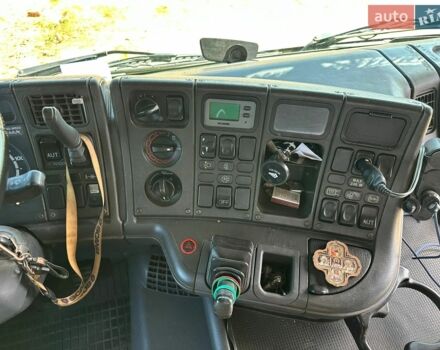 Белый Сканиа Р 124, объемом двигателя 11.71 л и пробегом 1 тыс. км за 8500 $, фото 9 на Automoto.ua
