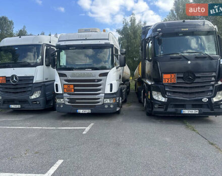 Белый Сканиа Р 400, объемом двигателя 12.74 л и пробегом 861 тыс. км за 11900 $, фото 3 на Automoto.ua