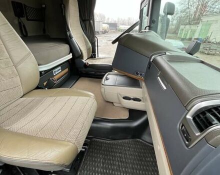 Белый Сканиа Р 400, объемом двигателя 12.74 л и пробегом 727 тыс. км за 25000 $, фото 16 на Automoto.ua