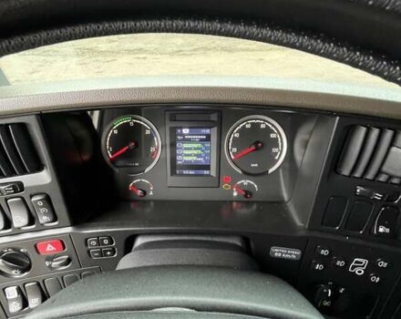 Белый Сканиа Р 400, объемом двигателя 12.74 л и пробегом 727 тыс. км за 25000 $, фото 13 на Automoto.ua