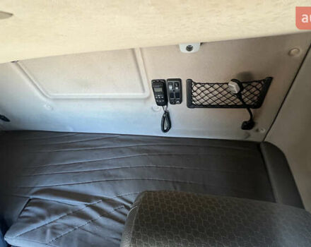 Оранжевый Сканиа Р 420, объемом двигателя 11.71 л и пробегом 978 тыс. км за 17900 $, фото 9 на Automoto.ua