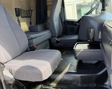 Білий Сканіа R 440, об'ємом двигуна 12.74 л та пробігом 870 тис. км за 19000 $, фото 11 на Automoto.ua