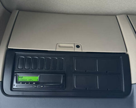 Белый Сканиа R 440, объемом двигателя 12.74 л и пробегом 823 тыс. км за 25000 $, фото 29 на Automoto.ua