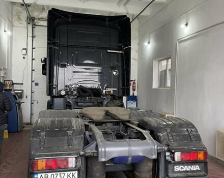 Черный Сканиа R 440, объемом двигателя 12.74 л и пробегом 880 тыс. км за 26000 $, фото 6 на Automoto.ua