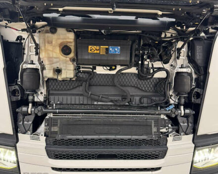 Белый Сканиа Р 500, объемом двигателя 12.7 л и пробегом 787 тыс. км за 53000 $, фото 22 на Automoto.ua