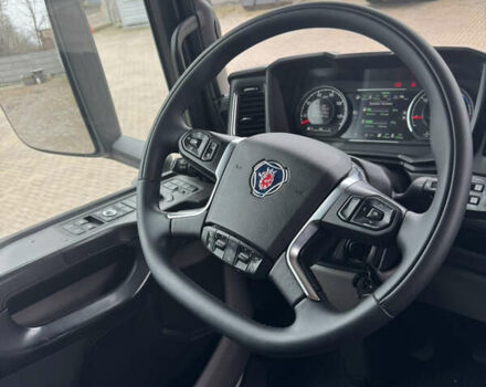 Белый Сканиа Р 500, объемом двигателя 12.7 л и пробегом 787 тыс. км за 53000 $, фото 62 на Automoto.ua