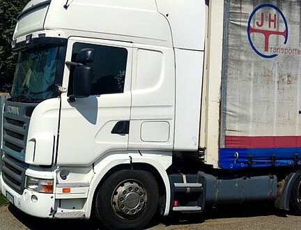 Белый Сканиа Р, объемом двигателя 11.7 л и пробегом 0 тыс. км за 13100 $, фото 1 на Automoto.ua