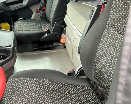 Красный Сканиа Р, объемом двигателя 12.9 л и пробегом 845000 тыс. км за 46500 $, фото 7 на Automoto.ua