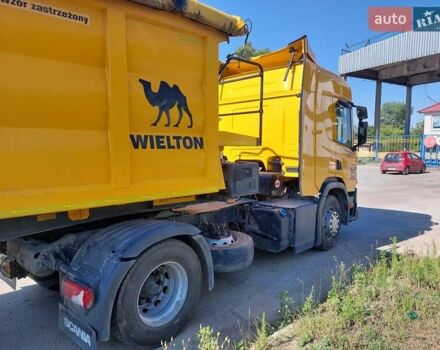 Желтый Сканиа P380 CB8X4EHZ, объемом двигателя 12.74 л и пробегом 300 тыс. км за 93118 $, фото 1 на Automoto.ua