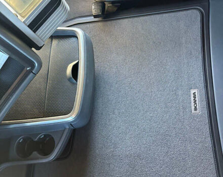 Красный Сканиа R 410, объемом двигателя 12.7 л и пробегом 700 тыс. км за 34000 $, фото 69 на Automoto.ua