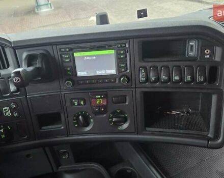 Белый Сканиа R 450, объемом двигателя 12.7 л и пробегом 860 тыс. км за 19200 $, фото 2 на Automoto.ua