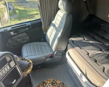 Белый Сканиа R 450, объемом двигателя 0 л и пробегом 90 тыс. км за 37600 $, фото 127 на Automoto.ua