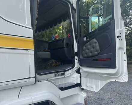 Белый Сканиа R 450, объемом двигателя 0 л и пробегом 90 тыс. км за 37600 $, фото 98 на Automoto.ua