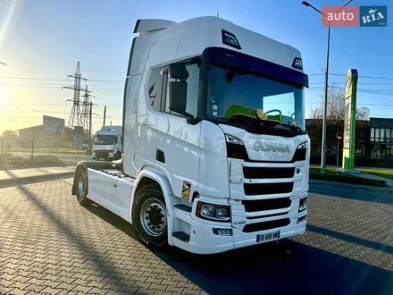 Белый Сканиа R 450, объемом двигателя 12 л и пробегом 820 тыс. км за 48900 $, фото 1 на Automoto.ua