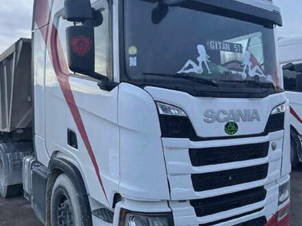 Белый Сканиа R 450, объемом двигателя 0 л и пробегом 552 тыс. км за 63905 $, фото 1 на Automoto.ua