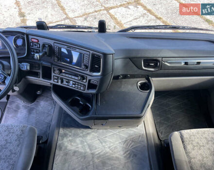 Красный Сканиа R 450, объемом двигателя 0 л и пробегом 717 тыс. км за 49700 $, фото 9 на Automoto.ua
