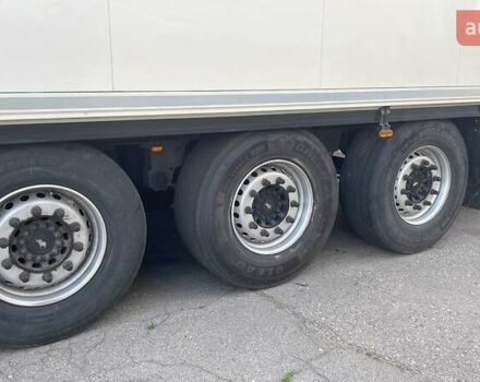 Белый Сканиа R 490, объемом двигателя 12.7 л и пробегом 591 тыс. км за 27000 $, фото 8 на Automoto.ua