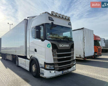 Белый Сканиа S 450, объемом двигателя 0 л и пробегом 880 тыс. км за 52314 $, фото 3 на Automoto.ua