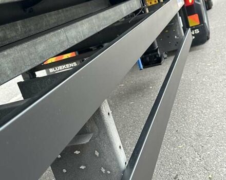 Білий Шмітц Каргобулл C01, об'ємом двигуна 0 л та пробігом 333 тис. км за 16500 $, фото 14 на Automoto.ua