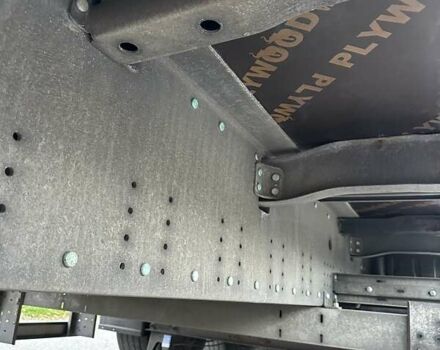 Білий Шмітц Каргобулл C01, об'ємом двигуна 0 л та пробігом 333 тис. км за 16500 $, фото 26 на Automoto.ua