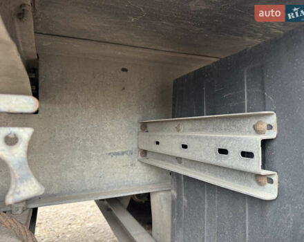 Шмітц Каргобулл C01, об'ємом двигуна 0 л та пробігом 197 тис. км за 11000 $, фото 7 на Automoto.ua