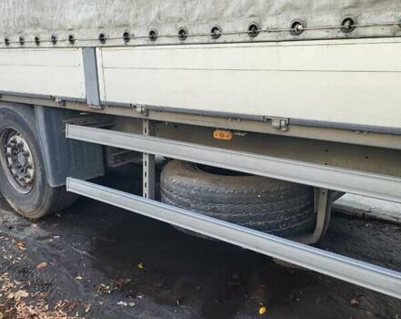 Шмітц Каргобулл C01 2007 у Дніпро (Дніпропетровську) на Automoto.ua Сірий Шмітц Каргобулл C01, об'ємом двигуна 0 л та пробігом 0 тис. км за 7700 $, фото 2 на Automoto.ua