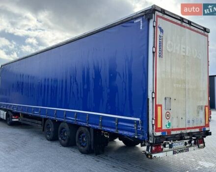 Шмітц Каргобулл C01 2007 у Ужгороді на Automoto.ua Сірий Шмітц Каргобулл C01, об'ємом двигуна 0 л та пробігом 0 тис. км за 6000 $, фото 4 на Automoto.ua