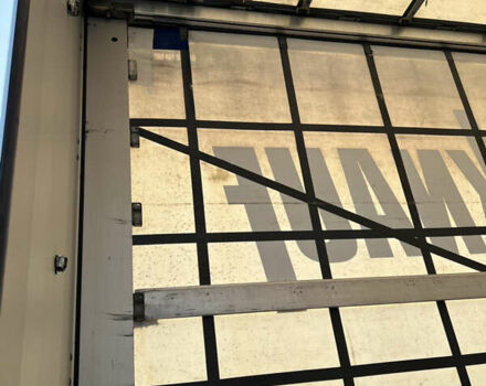 Шмітц Каргобулл C01 2011 у Вінниці на Automoto.ua Сірий Шмітц Каргобулл C01, об'ємом двигуна 0 л та пробігом 500 тис. км за 10900 $, фото 5 на Automoto.ua