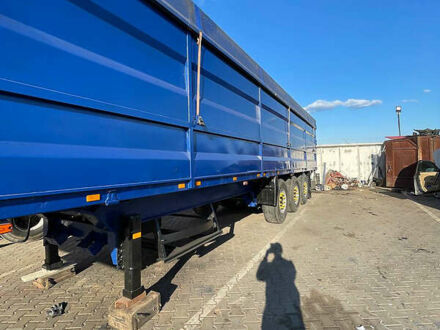 Шмитц Каргобулл C01 2001 в Одессе на Automoto.ua Синий Шмитц Каргобулл C01, объемом двигателя 0 л и пробегом 100 тыс. км за 10500 $, фото 1 на Automoto.ua