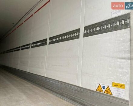 Білий Шмітц Каргобулл САФ, об'ємом двигуна 0 л та пробігом 388 тис. км за 33900 $, фото 11 на Automoto.ua