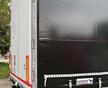 Черный Шмитц Каргобулл САФ, объемом двигателя 0 л и пробегом 390 тыс. км за 17999 $, фото 97 на Automoto.ua