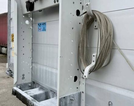 Черный Шмитц Каргобулл САФ, объемом двигателя 0 л и пробегом 390 тыс. км за 17999 $, фото 9 на Automoto.ua