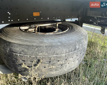 Красный Шмитц Каргобулл САФ, объемом двигателя 0 л и пробегом 111 тыс. км за 20900 $, фото 23 на Automoto.ua