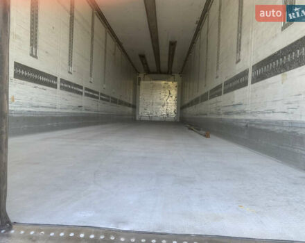 Красный Шмитц Каргобулл САФ, объемом двигателя 0 л и пробегом 111 тыс. км за 20900 $, фото 30 на Automoto.ua