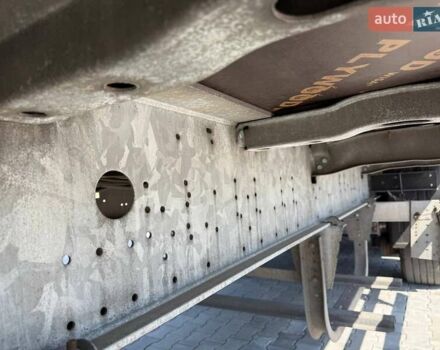 Червоний Шмітц Каргобулл САФ, об'ємом двигуна 0 л та пробігом 399 тис. км за 16999 $, фото 44 на Automoto.ua