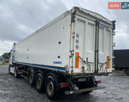 Сірий Шмітц Каргобулл САФ, об'ємом двигуна 0 л та пробігом 111 тис. км за 25500 $, фото 1 на Automoto.ua