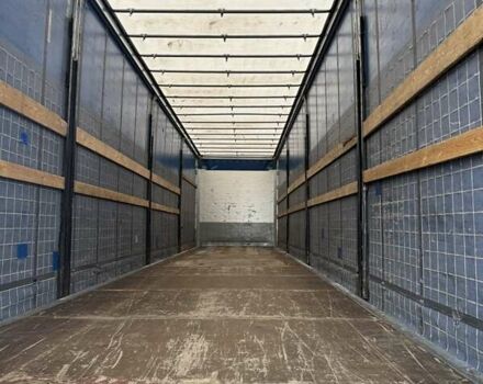 Сірий Шмітц Каргобулл САФ, об'ємом двигуна 0 л та пробігом 450 тис. км за 7800 $, фото 4 на Automoto.ua