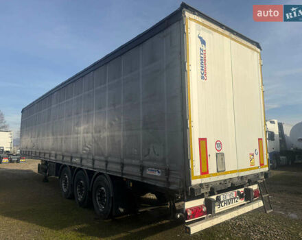 Серый Шмитц Каргобулл САФ, объемом двигателя 0 л и пробегом 500 тыс. км за 11900 $, фото 2 на Automoto.ua