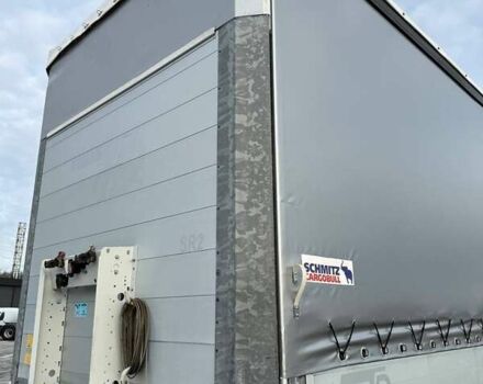 Серый Шмитц Каргобулл САФ, объемом двигателя 0 л и пробегом 393 тыс. км за 17500 $, фото 81 на Automoto.ua