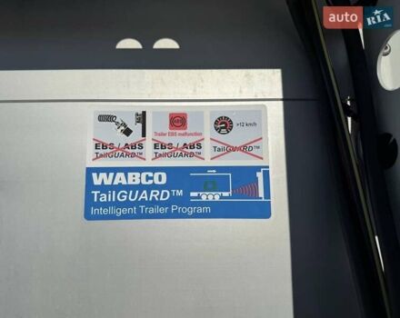 Шмитц Каргобулл САФ 2017 в Дубно на Automoto.ua Серый Шмитц Каргобулл САФ, объемом двигателя 0 л и пробегом 390 тыс. км за 17999 $, фото 76 на Automoto.ua