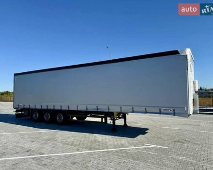 Шмитц Каргобулл САФ 2017 в Дубно на Automoto.ua Серый Шмитц Каргобулл САФ, объемом двигателя 0 л и пробегом 390 тыс. км за 17999 $, фото 57 на Automoto.ua