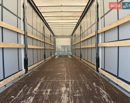 Шмитц Каргобулл САФ 2017 в Дубно на Automoto.ua Серый Шмитц Каргобулл САФ, объемом двигателя 0 л и пробегом 390 тыс. км за 17999 $, фото 20 на Automoto.ua