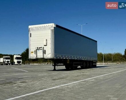 Шмитц Каргобулл САФ 2017 в Дубно на Automoto.ua Серый Шмитц Каргобулл САФ, объемом двигателя 0 л и пробегом 390 тыс. км за 17999 $, фото 13 на Automoto.ua